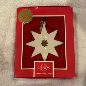 Lenox Ornament - Pleated Star